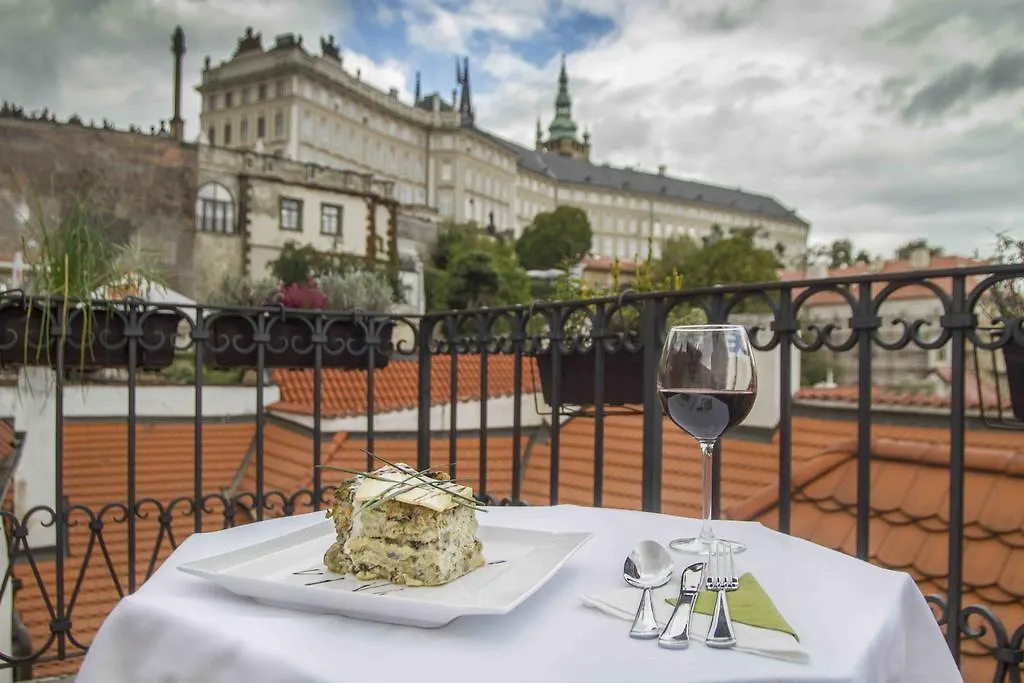 Apartment Nerudova Praag